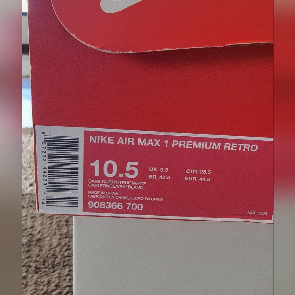 NIKE Like New in OG BOX 10.5M Air Max 1 Premium Retro Sneakers - Picture 11 of 11